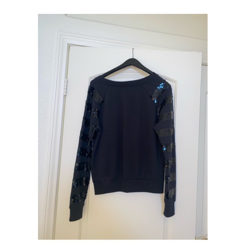 Sweater - Picture 2 of 3
